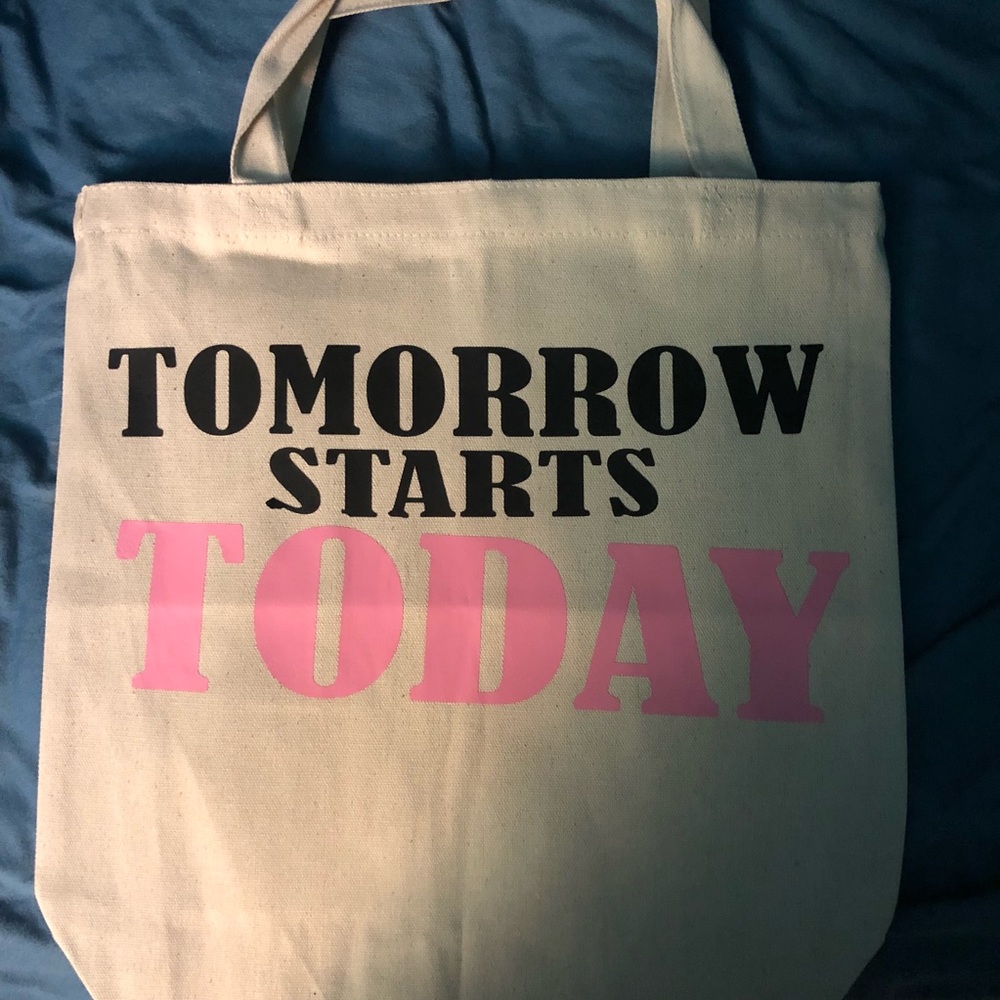 Custom graphic tote bag